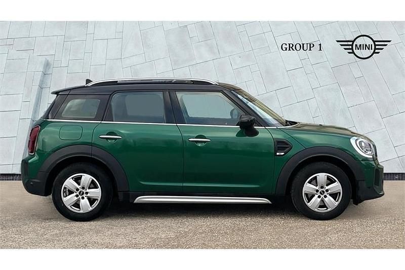 Used Mini Cooper Countryman Classic 136 HP (100 kW) 2020 Green SUV
