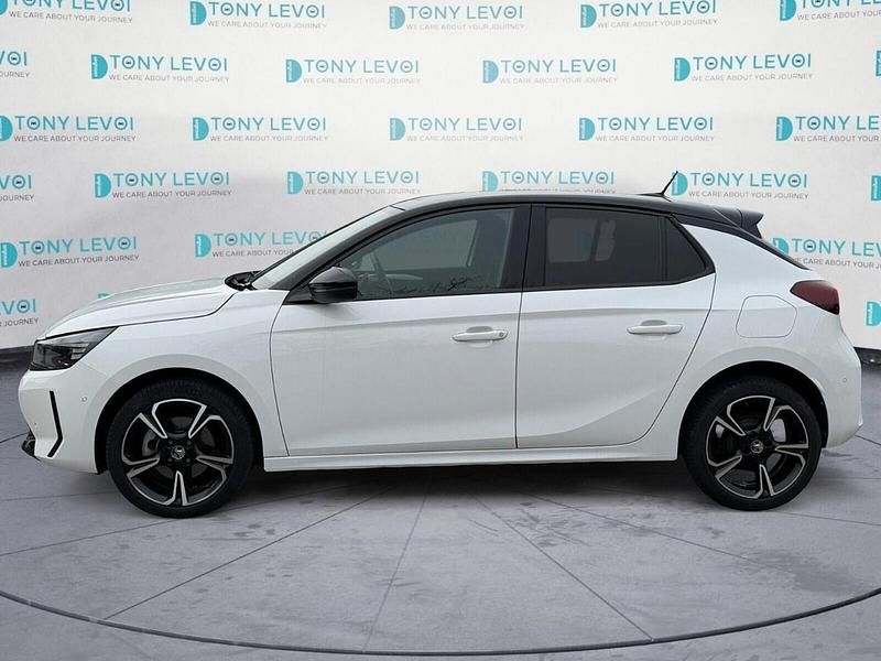 Used Vauxhall Corsa S 99 HP (72 kW) 2024 White Hatchback