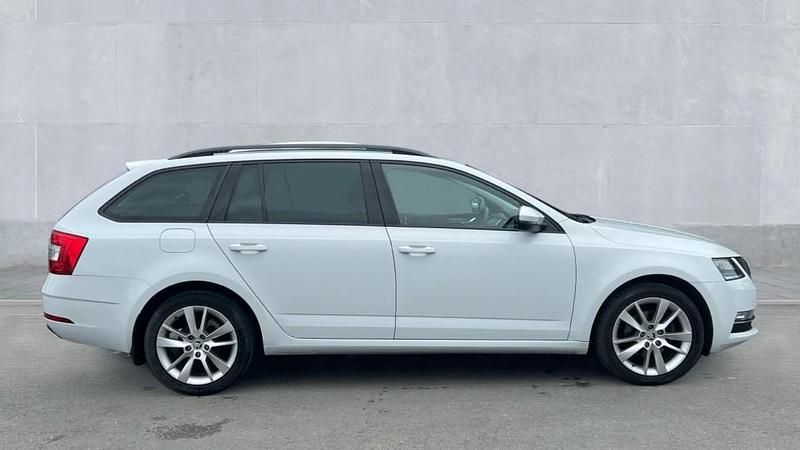 Used Skoda Octavia SE L 150 HP (110 kW) 2020 White