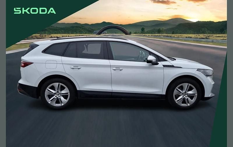 Used Skoda Enyaq iV 125 kW (170 HP) 2024 White SUV