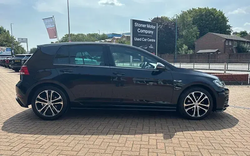 Used VW Golf VII R-line Edition 150 HP (110 kW) 2020 Hatchback