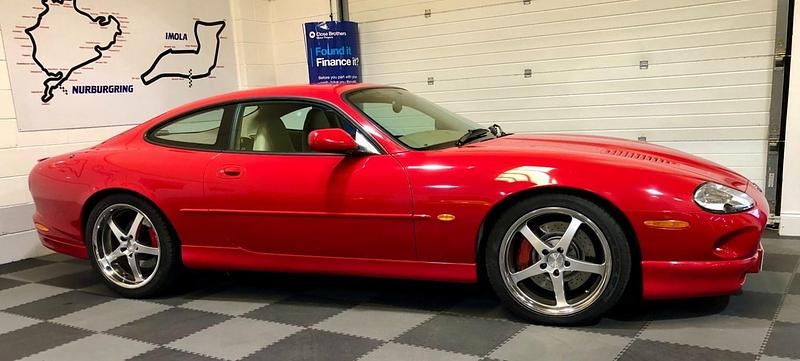 Used Jaguar XKR Supercharged 1998 Red Coupe