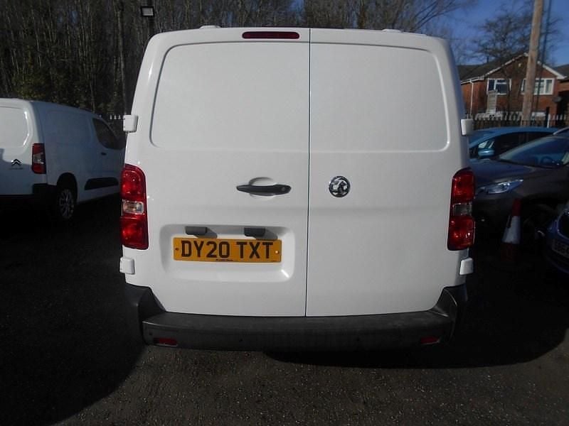 Used Vauxhall Vivaro S 2020 White MPV