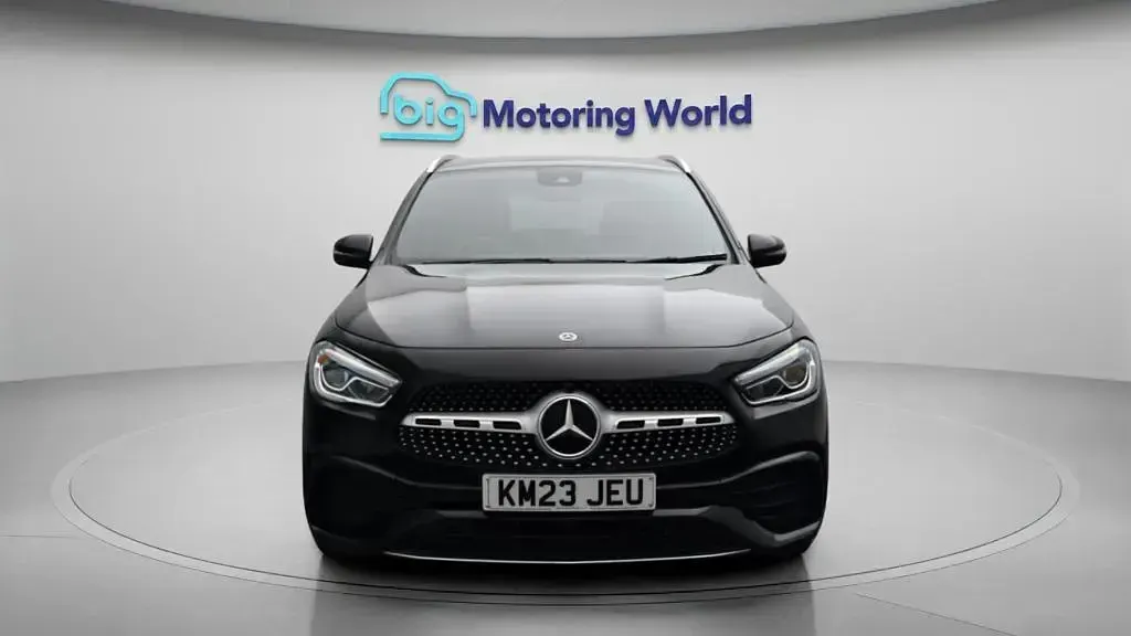 Used Mercedes GLA200 AMG line 163 HP (119 kW) 2023 Black SUV