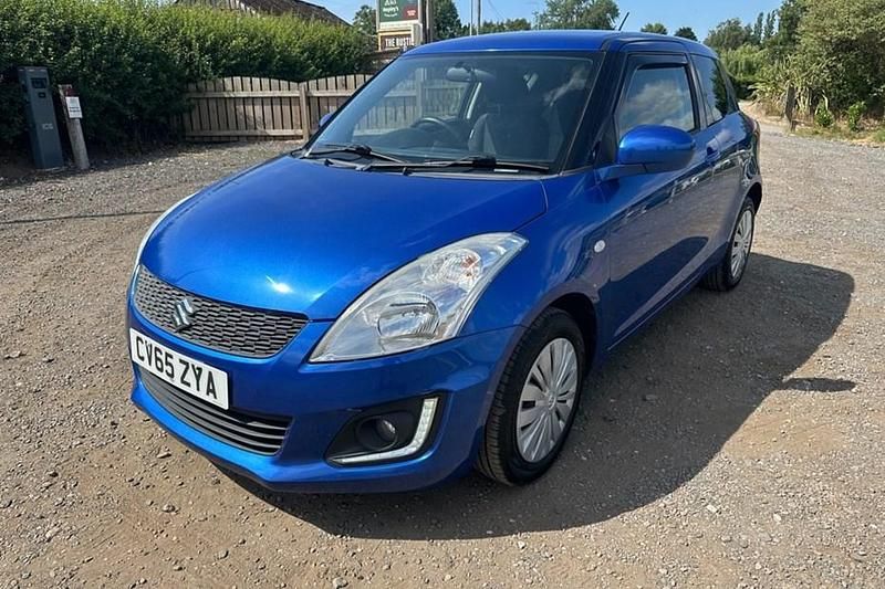Blue Used 2015 Suzuki Swift Hatchback | £4,495 (Expensive) - Image 1/1