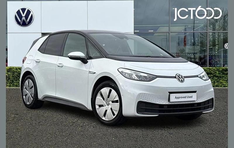 White Used 2023 VW ID.3 Pro Performance Hatchback | £17,483 (Fair price) - Image 1/4