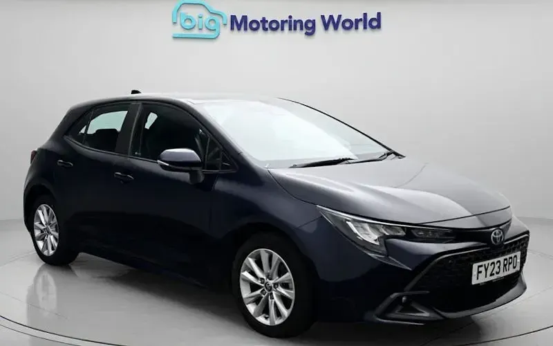 Used Toyota Corolla 140 HP (102 kW) 2023 Hatchback