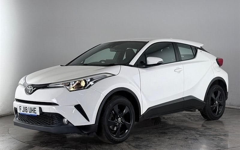 Used Toyota C-HR 116 HP (85 kW) 2018 White SUV