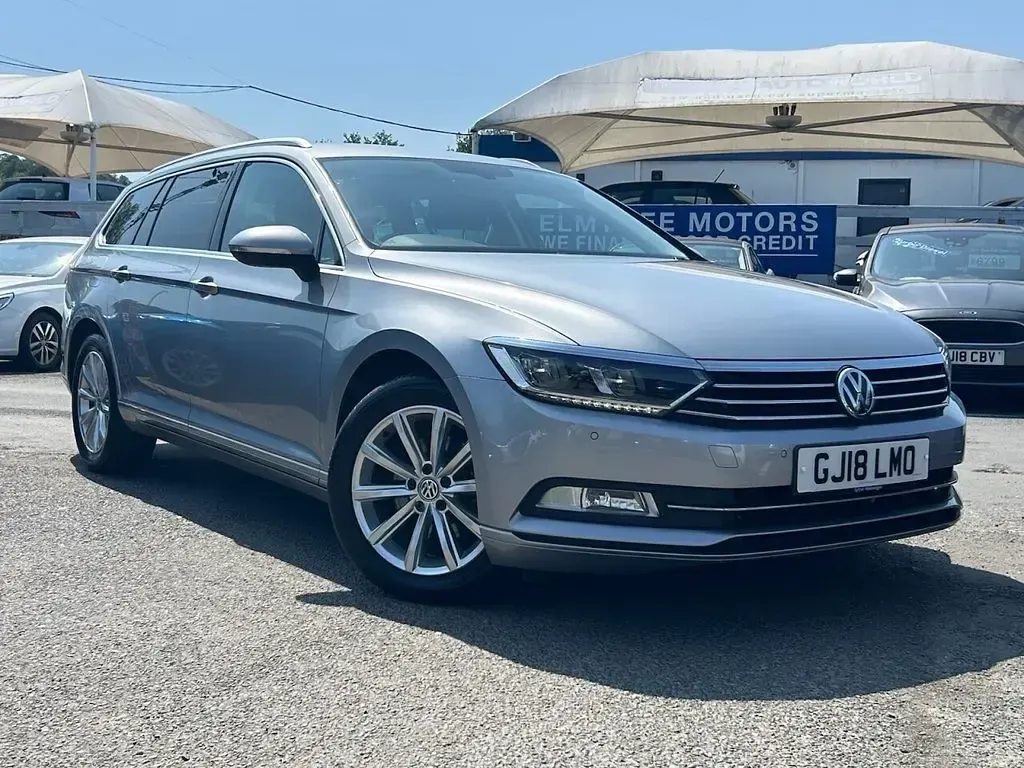 Used VW Passat Business 150 HP (110 kW) 2018 Silver Estate