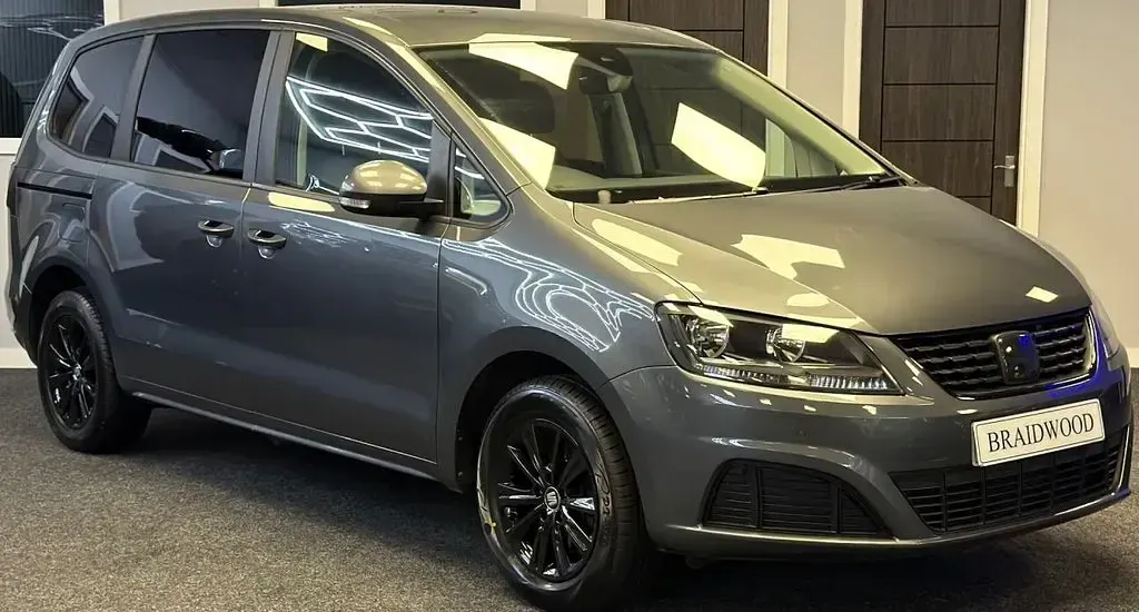 Used Seat Alhambra Ecomotive 150 HP (110 kW) 2019 Grey MPV
