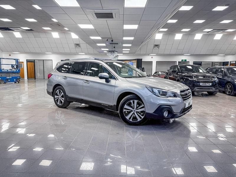 Used Subaru Outback Premium 175 HP (128 kW) 2019 Gold Estate