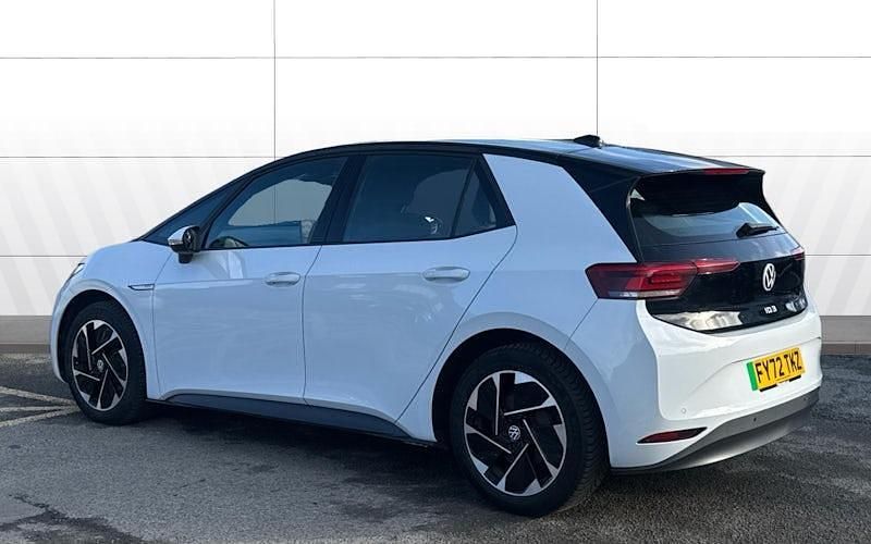 Used VW ID.3 Pro Performance 150 kW (204 HP) 2021 White Hatchback