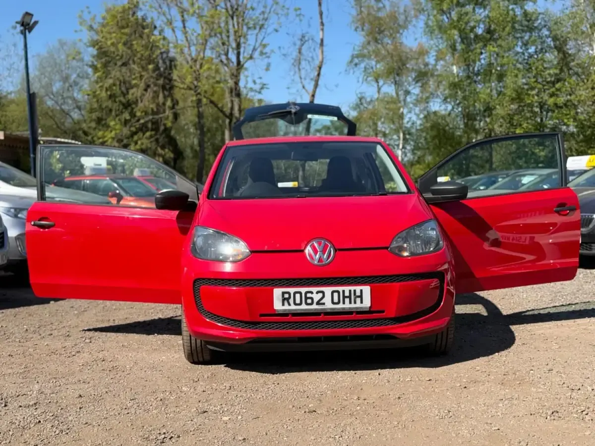 Usado VW up! take up! 60 HP (44 kW) 2012 Vermelho Citadino