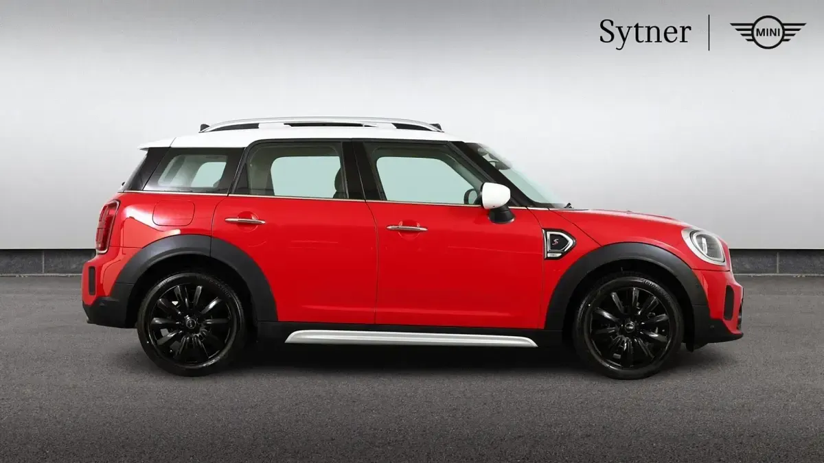 Gebraucht Mini Cooper S Countryman Classic 176 PS (129 kW) 2022 Rot SUV