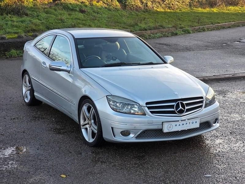 Used Mercedes CLC200 122 HP (89 kW) 2010 Silver Hatchback