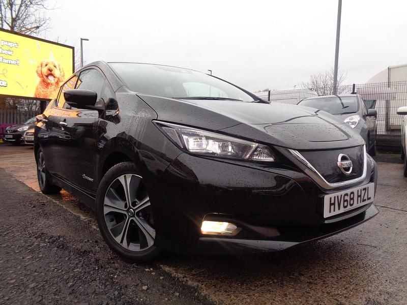 Used Nissan Leaf Tekna 110 kW (150 HP) 2018 Black Hatchback