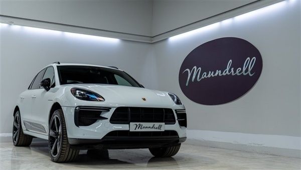 Carrara white Used 2019 Porsche Macan Turbo SUV | £47,450 (Fair price) - Image 1/1