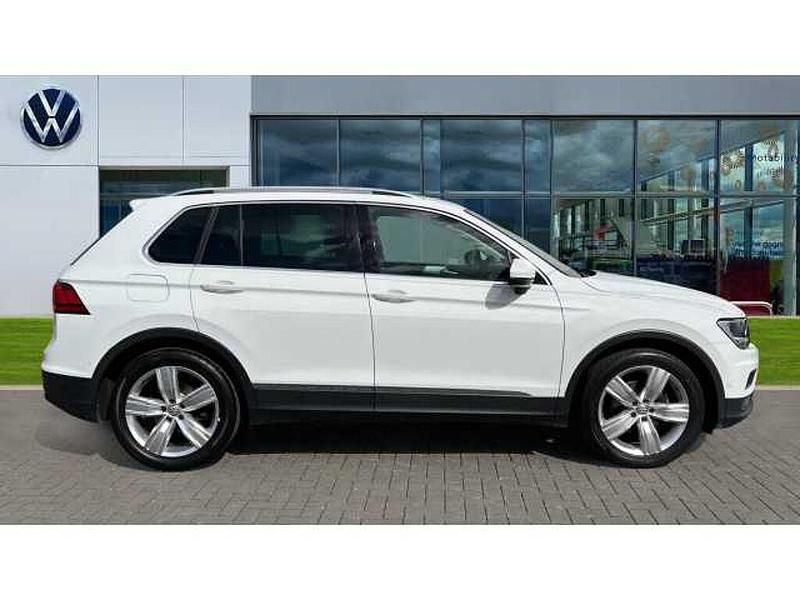 Used VW Tiguan Match 150 HP (110 kW) 2020 Pure white SUV