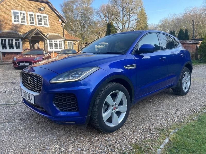 Begagnad Jaguar E-Pace R-Dynamic 180 HK (132 kW) 2019 Blå SUV
