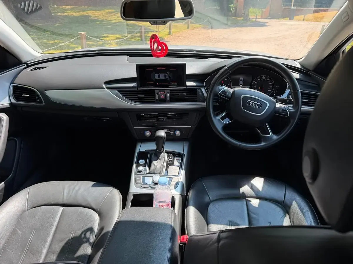 Used Audi A6 190 HP (139 kW) 2015 Silver Sedan