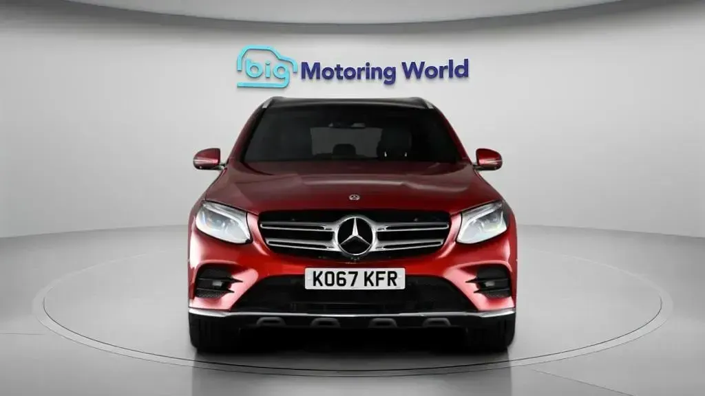 Used Mercedes GLC350 AMG line 258 HP (189 kW) 2018 Red SUV