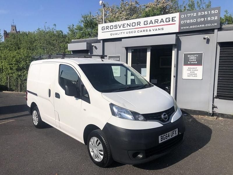 White Used 2014 Nissan NV200 Acenta Van | £3,995 (A bit pricey) - Image 1/4