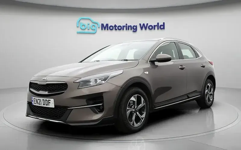 Used Kia XCeed 120 HP (88 kW) 2021 Brown SUV