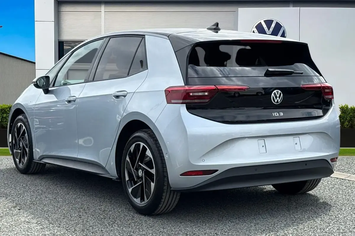New VW ID.3 Pro 150 kW (204 HP) 2026 Silver Hatchback