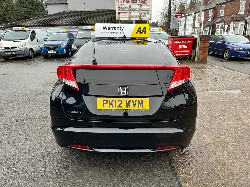 Used Honda Civic EX 142 HP (104 kW) 2012 Black Hatchback