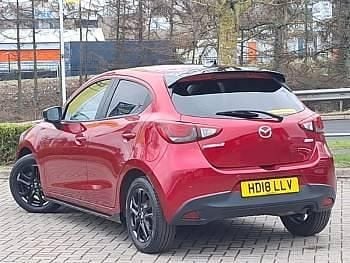 Used Mazda 2 Inclusive 90 HP (66 kW) 2018 Red Coupe