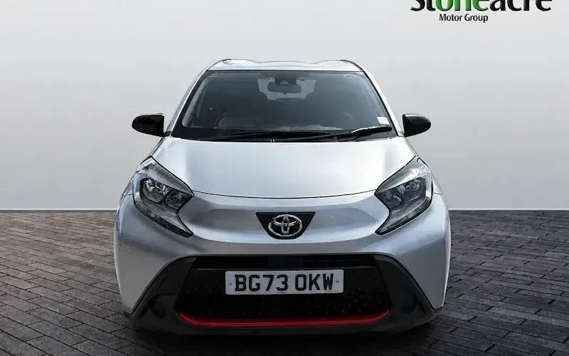Used Toyota Aygo X PURE 72 HP (52 kW) 2025 SUV