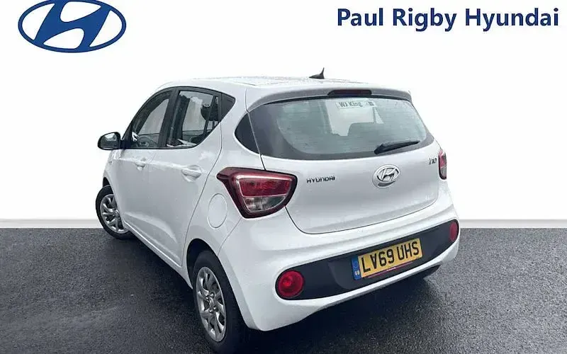 Used Hyundai i10 SE 88 HP (64 kW) 2020 Hatchback