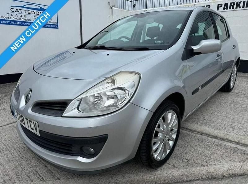 Silver Used 2008 Renault Clio II Dynamique Hatchback | £2,995 (Fair price) - Image 1/3