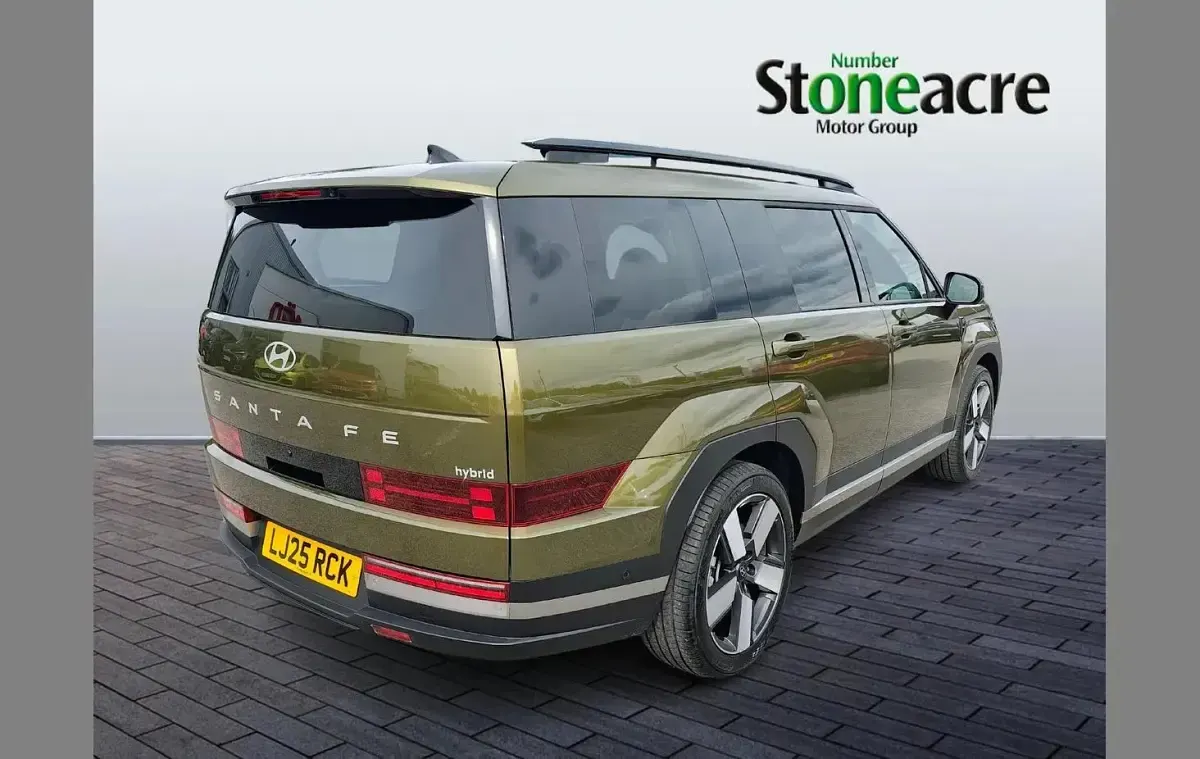 Used Hyundai Santa Fe Ultimate 211 HP (155 kW) 2025 Green SUV
