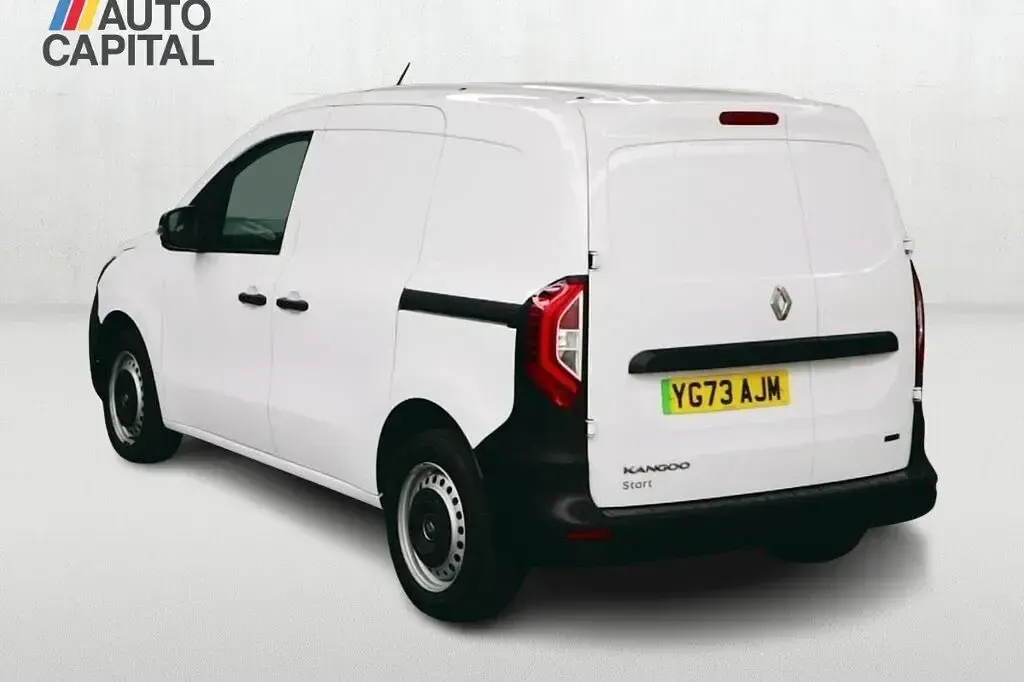 Used Renault Kangoo 89 kW (122 HP) 2024 White MPV