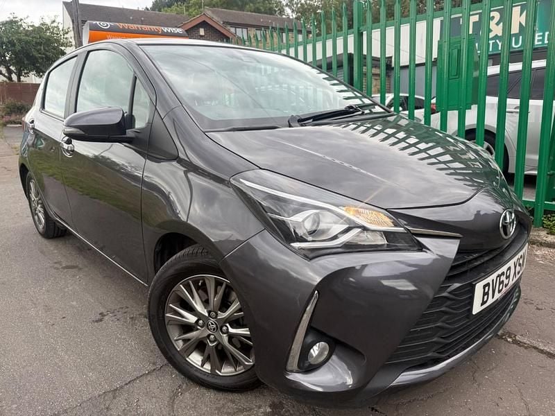 Grey Used 2019 Toyota Yaris Hatchback | £5,995 (Super price) - Image 1/4