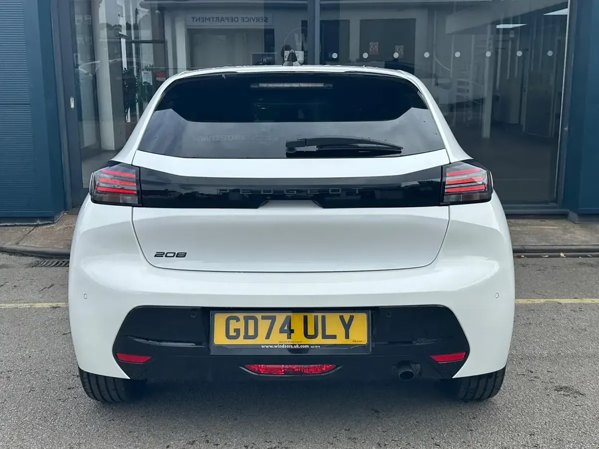 Used Peugeot 208 Allure 2025 White Hatchback