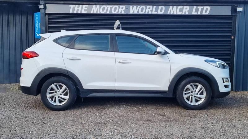 Used Hyundai Tucson 177 HP (130 kW) 2018 White SUV