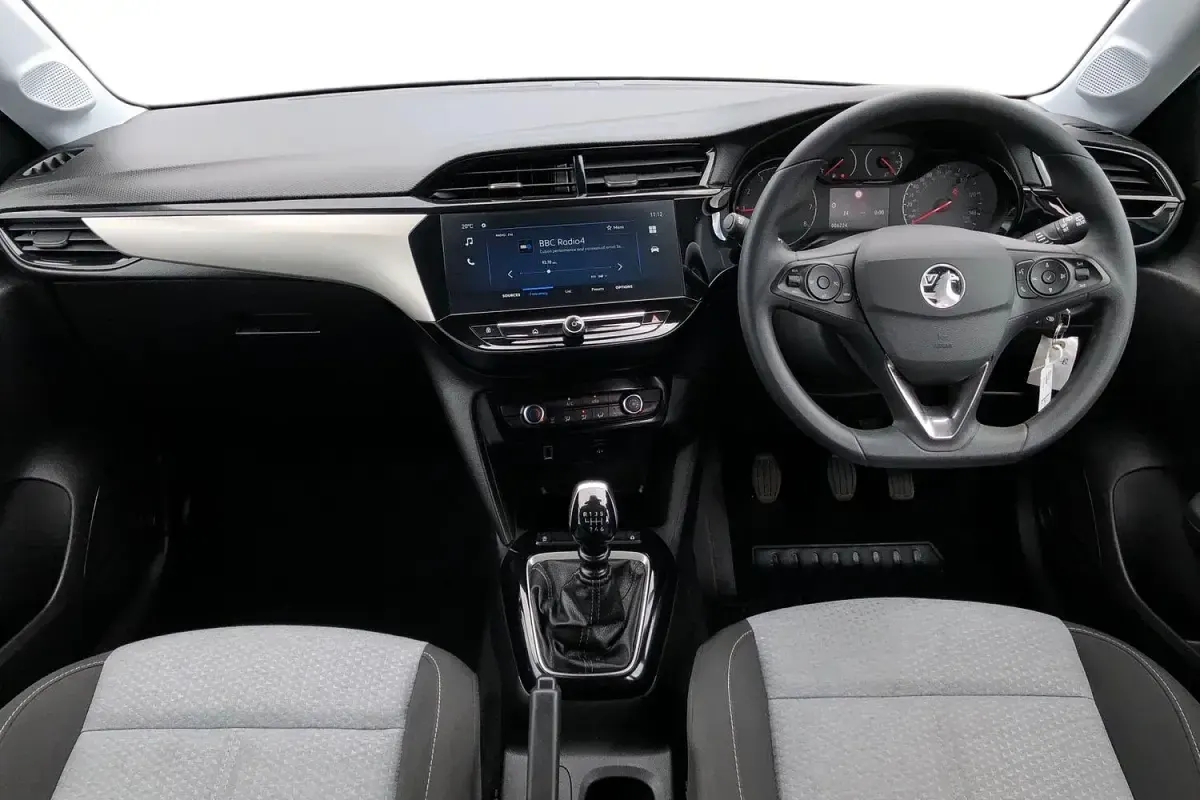Used Vauxhall Corsa Design Edition 101 HP (74 kW) 2025 Grey Hatchback