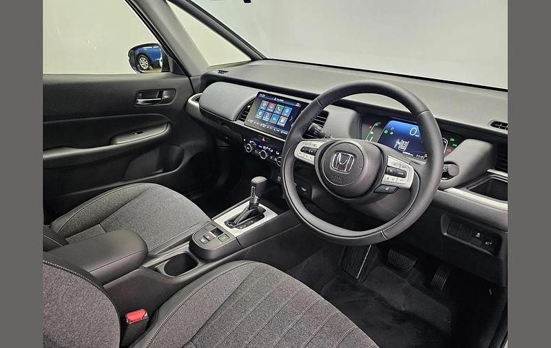 Used Honda Jazz Advance 120 HP (88 kW) 2024 White Hatchback