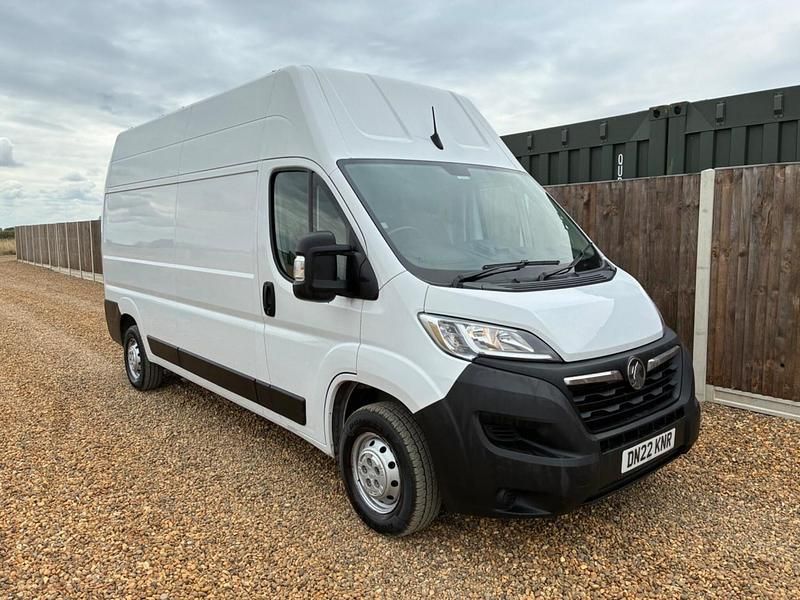 White Used 2022 Vauxhall Movano S Van | £13,995 (Fair price) - Image 1/4