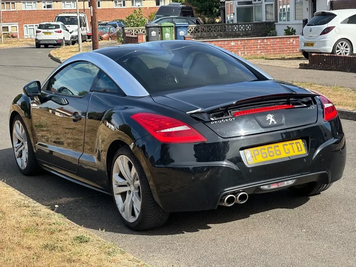 Used Peugeot RCZ GTi 161 HP (118 kW) 2015 Black Coupe
