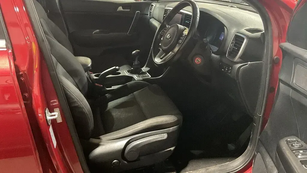 Used Kia Sportage 177 HP (130 kW) 2019 Red SUV