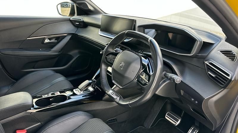 Used Peugeot e-208 GTi 100 kW (136 HP) 2022 Yellow Hatchback