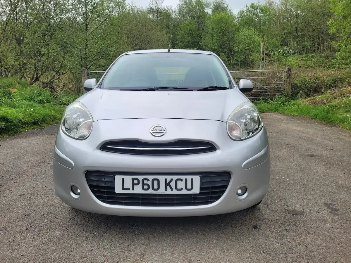 Used Nissan Micra Acenta 80 HP (58 kW) 2011 Silver Hatchback