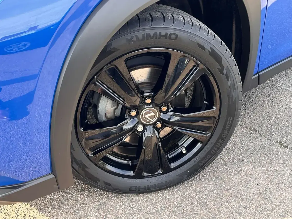 Used Lexus UX 250h 2022 Blue SUV