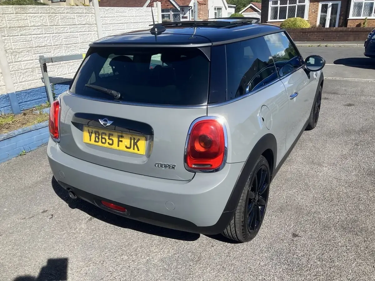 Used Mini Cooper Hatch 136 HP (100 kW) 2015 Grey Hatchback