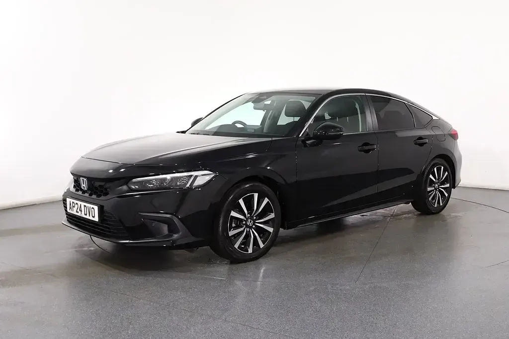 Używany Honda Civic Elegance 2024 Czarny Hatchback