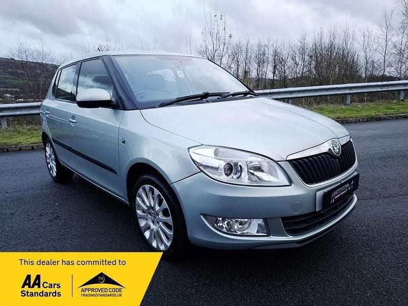 Green Used 2012 Skoda Fabia Elegance Hatchback | £5,799 (Fair price) - Image 1/4
