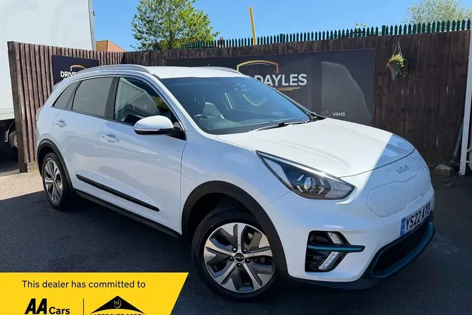 Begagnad Kia e-Niro 150 kW (204 HK) 2022 SUV
